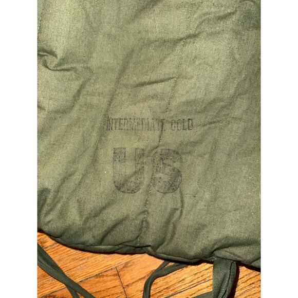 Vtg. US Military Intermediate Cold Weather Army Camping Mummy Sleeping Bag - Picture 4 of 4